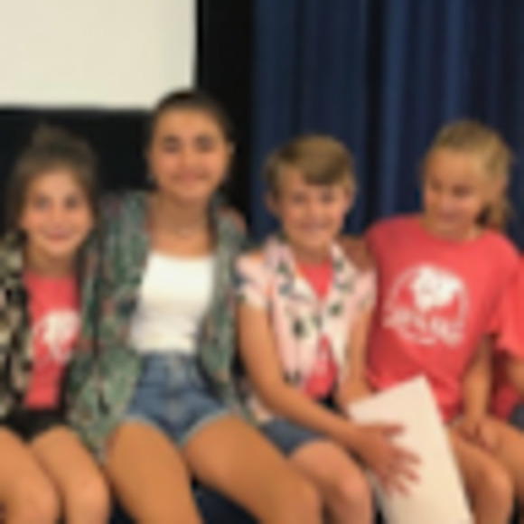 Meet your Posher, Adeline - Picture 1 of 1